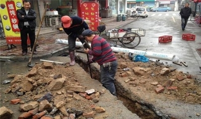 太原市体育西路上门维修水管安装水龙头师傅上门维修电话